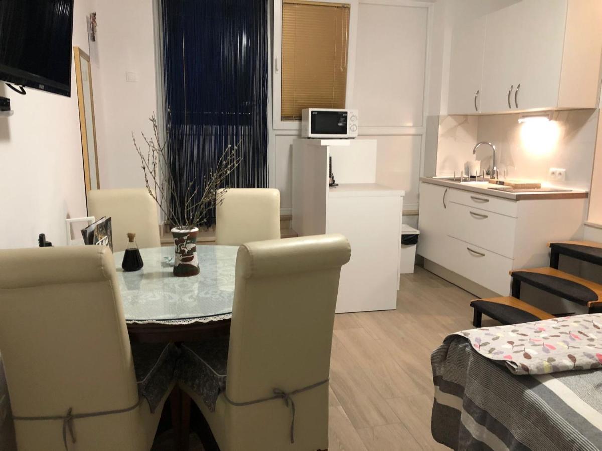 Apartment Danka Omiš Buitenkant foto
