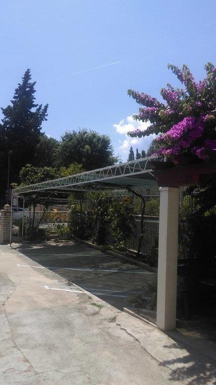 Apartment Danka Omiš Buitenkant foto