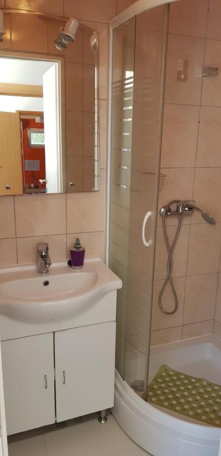 Apartment Danka Omiš Buitenkant foto